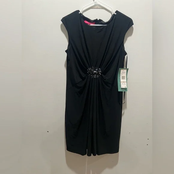Nine & Co NWT Black Beaded Ruched Sheath Dress Size 12 Cap Sleeve - Picture 5 of 9